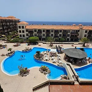 bonito-apartamento-con-piscina.adeje-hotels.com/